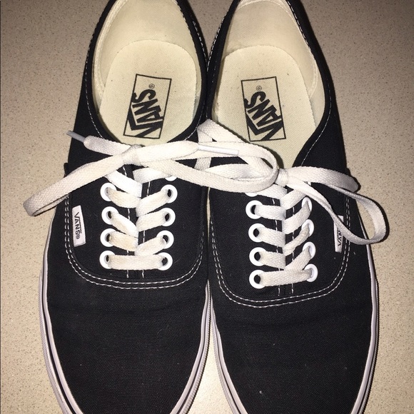 women's low rise vans